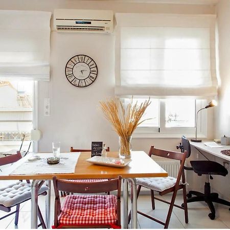 Stylish Boutique Condo كاندية المظهر الخارجي الصورة